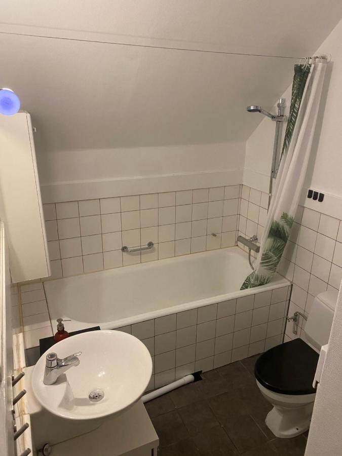 300 M Till Skrea Strand Och Naera Till Centrum Daire Falkenberg Dış mekan fotoğraf